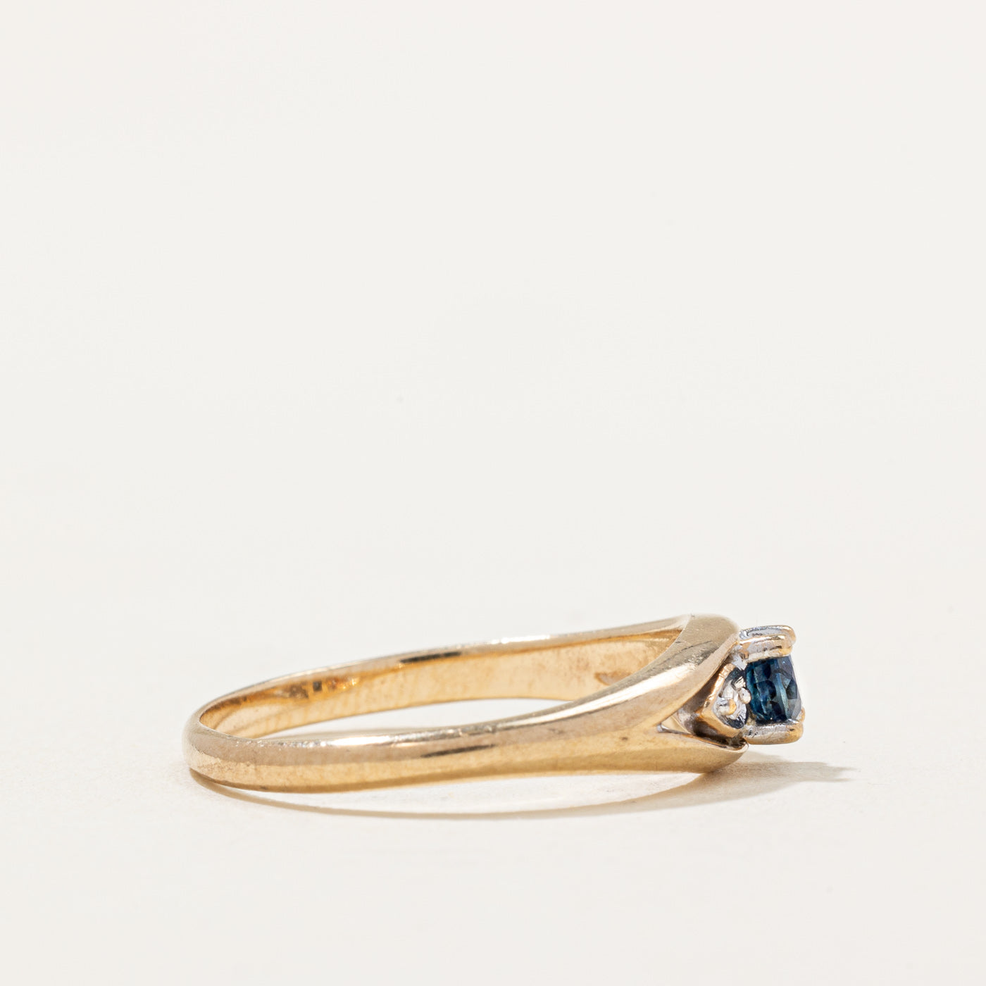 Sapphire & Diamond Ring | 0.15ct, 0.02ctw | SZ 6.25 |