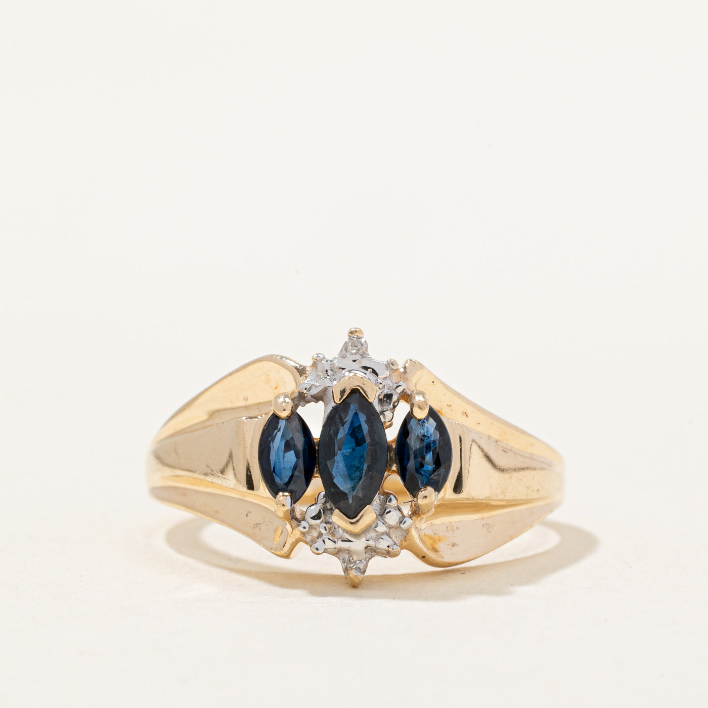 Sapphire & Diamond Cocktail Ring | 0.50ctw, 0.01ctw | SZ 7.5 |