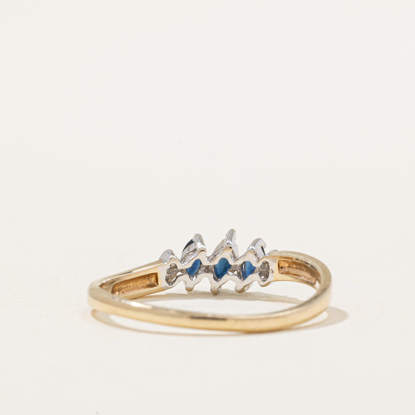 Sapphire & Diamond Ring | 0.15ctw, 0.02ctw | SZ 6.5 |