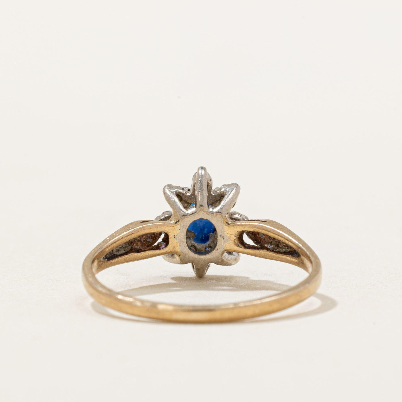 Sapphire & Diamond Halo Ring | 0.20ct, 0.04ctw | SZ 4.25 |