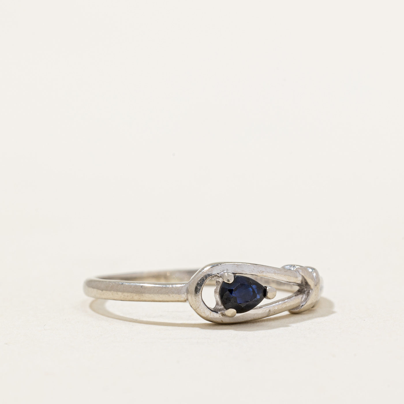 Bague saphir poire | 0,22 ct | Taille 7,25 | 