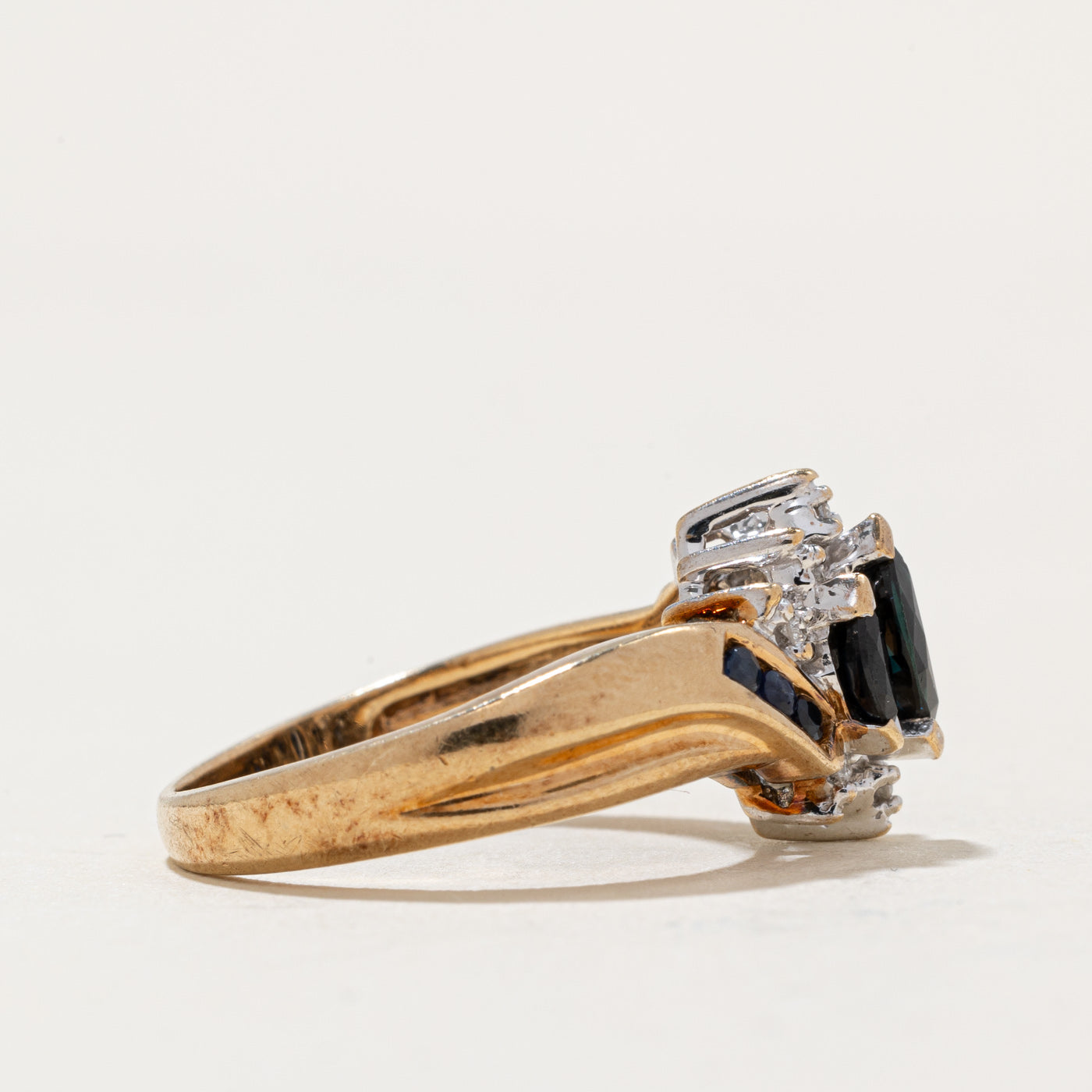 Sapphire & Diamond Ring | 0.37ctw, 0.03ctw | SZ 5.5 |