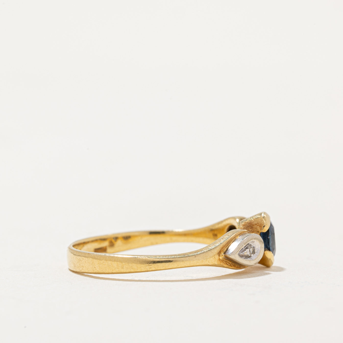 Sapphire & Diamond Ring | 0.20ct, 0.01ctw | SZ 6.75 |