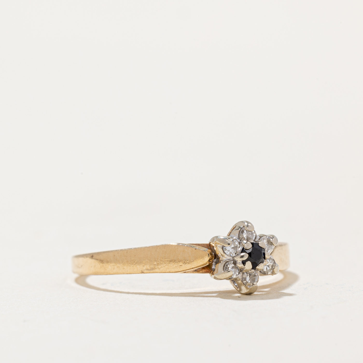 Blue & Clear Sapphire Ring | 0.10ctw | SZ 6.5 |