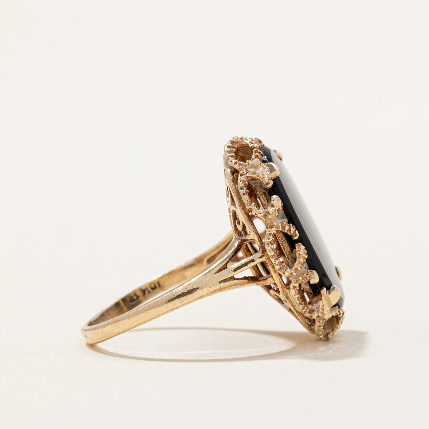 Onyx Cocktail Ring | 2.79ct | SZ 5.75 |