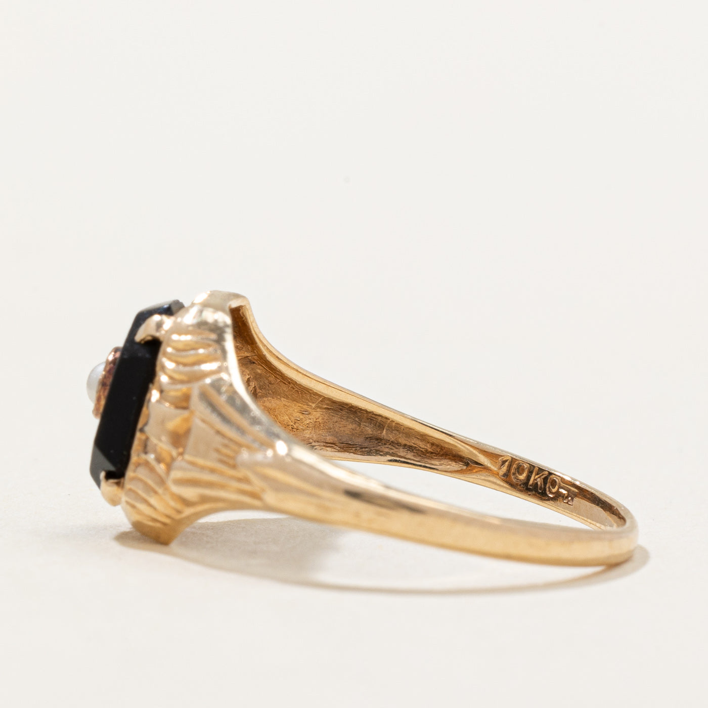 Onyx & Seed Pearl Ring | 0.55ct | SZ 5 |