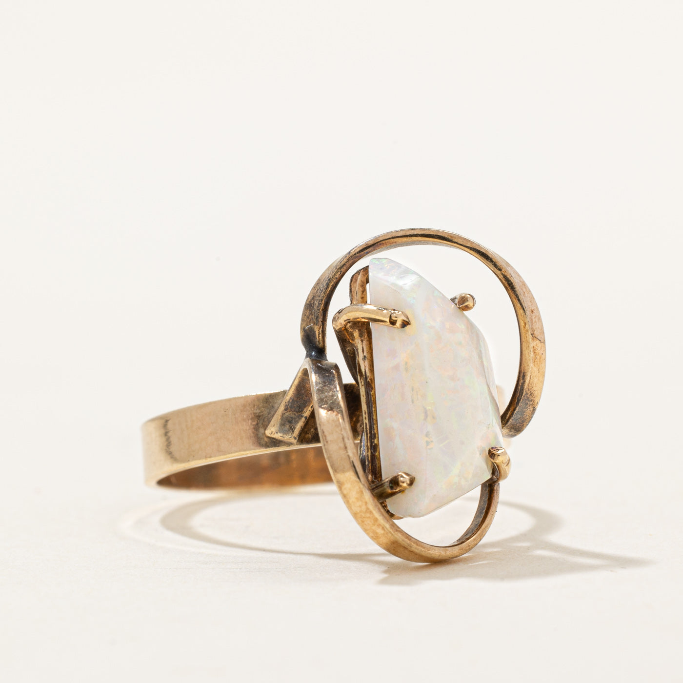 Opal Trapezoid Ring | 1.20ct | SZ 7 |