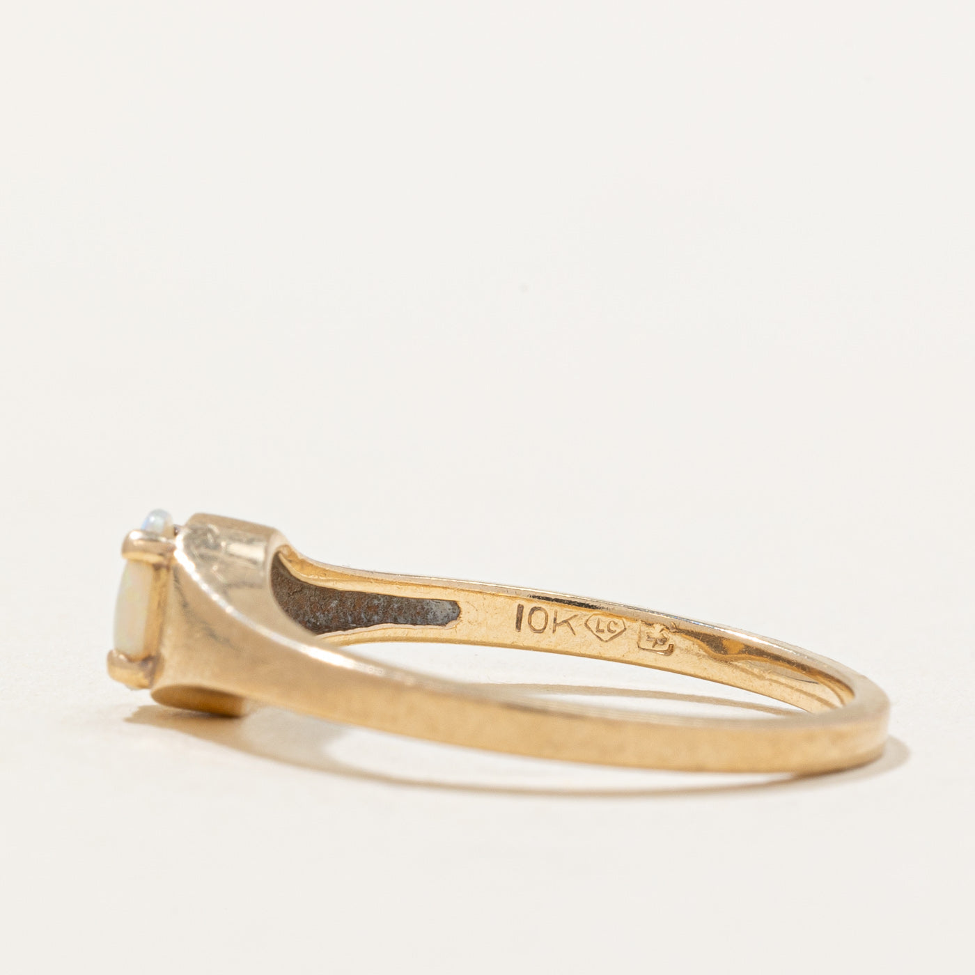 Bague en opale | 0,13 ct | Taille 6 | 