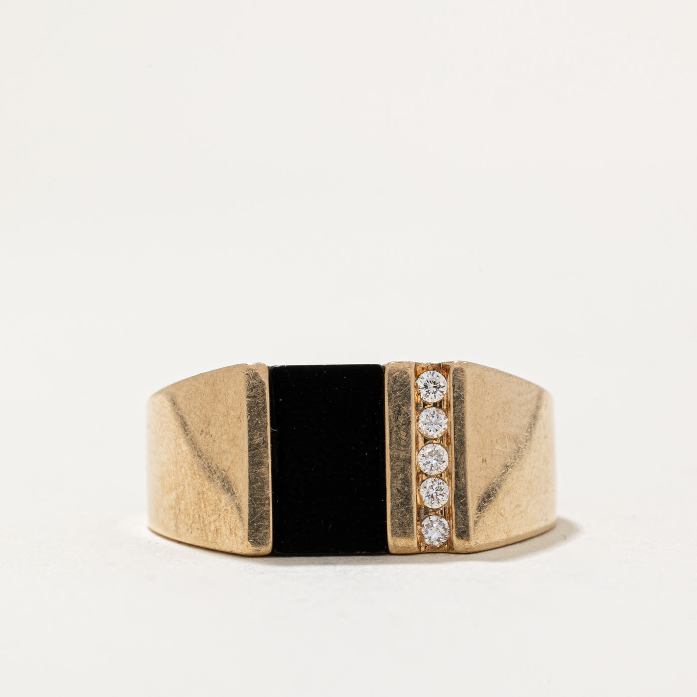 Onyx & Diamond Ring | 0.80ct, 0.09ctw | SZ 10.75 |