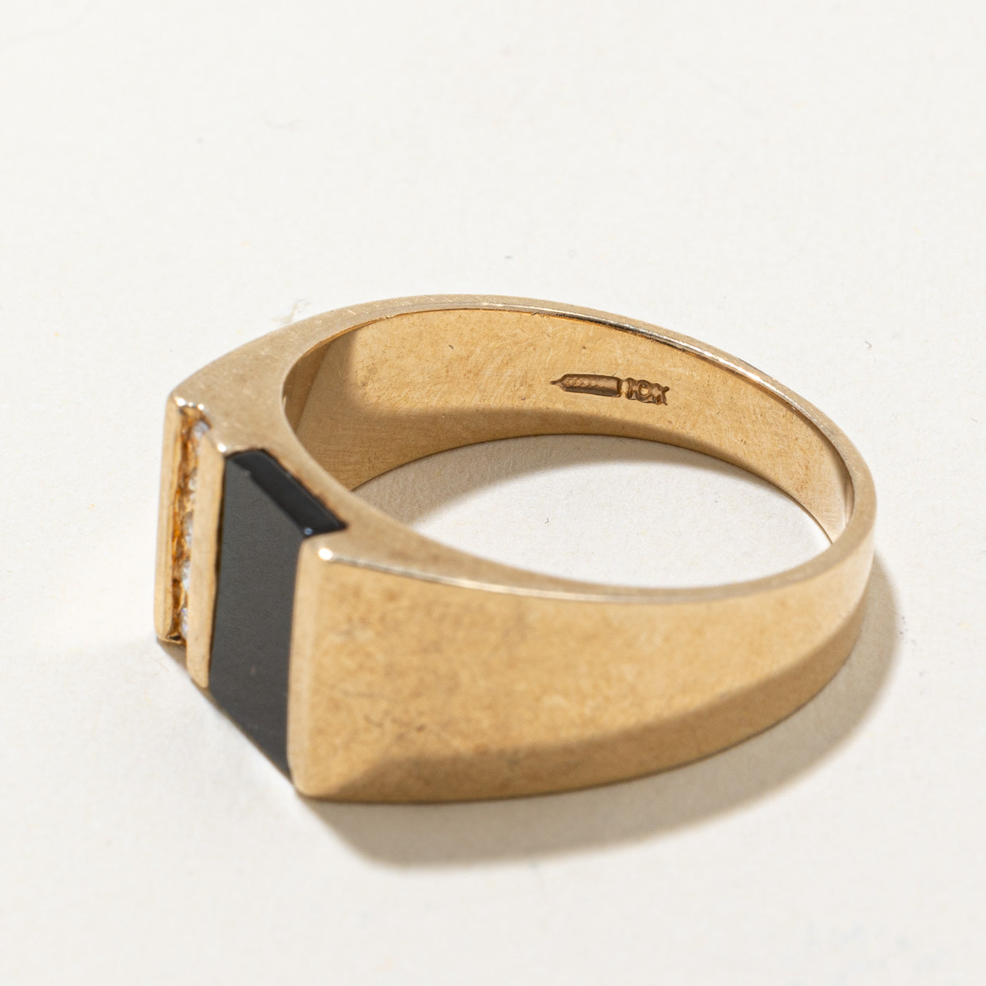 Onyx & Diamond Ring | 0.80ct, 0.09ctw | SZ 10.75 |
