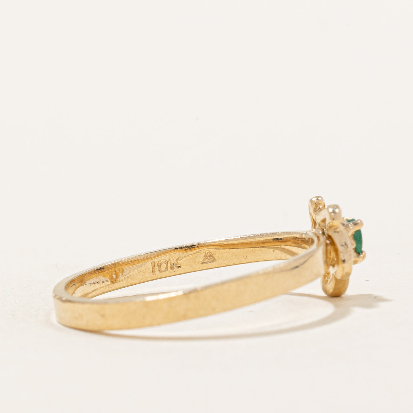 Bague Étoile Émeraude | 0,04 ct | Taille 6,75 | 
