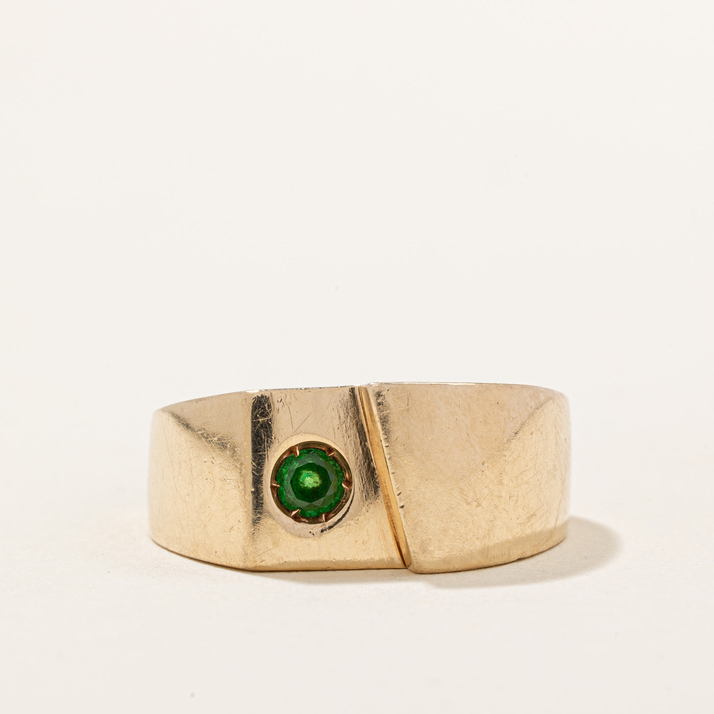 Flush Set Tsavorite Garnet Ring | 0.15ct | SZ 9.5 |