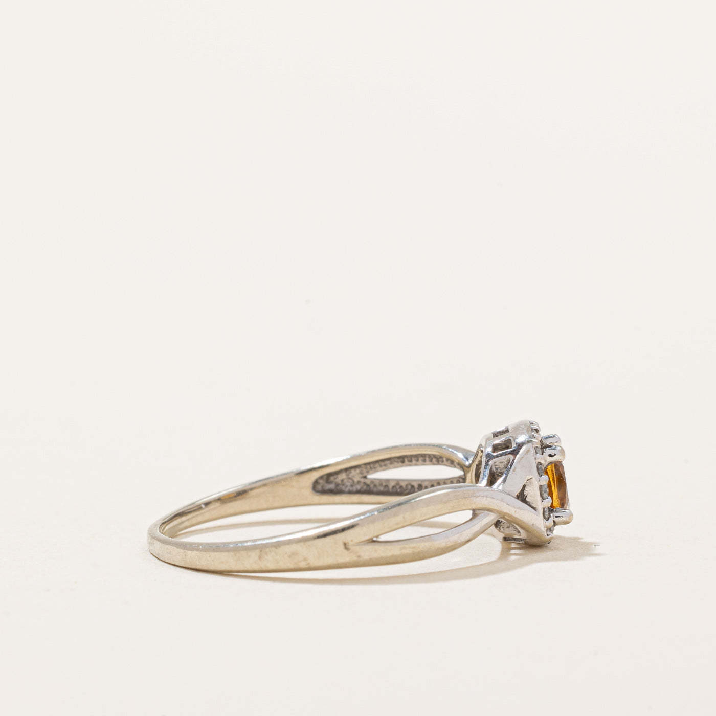 Citrine & Diamond Halo Ring | 0.30ct, 0.08ctw | SZ 7.5 |