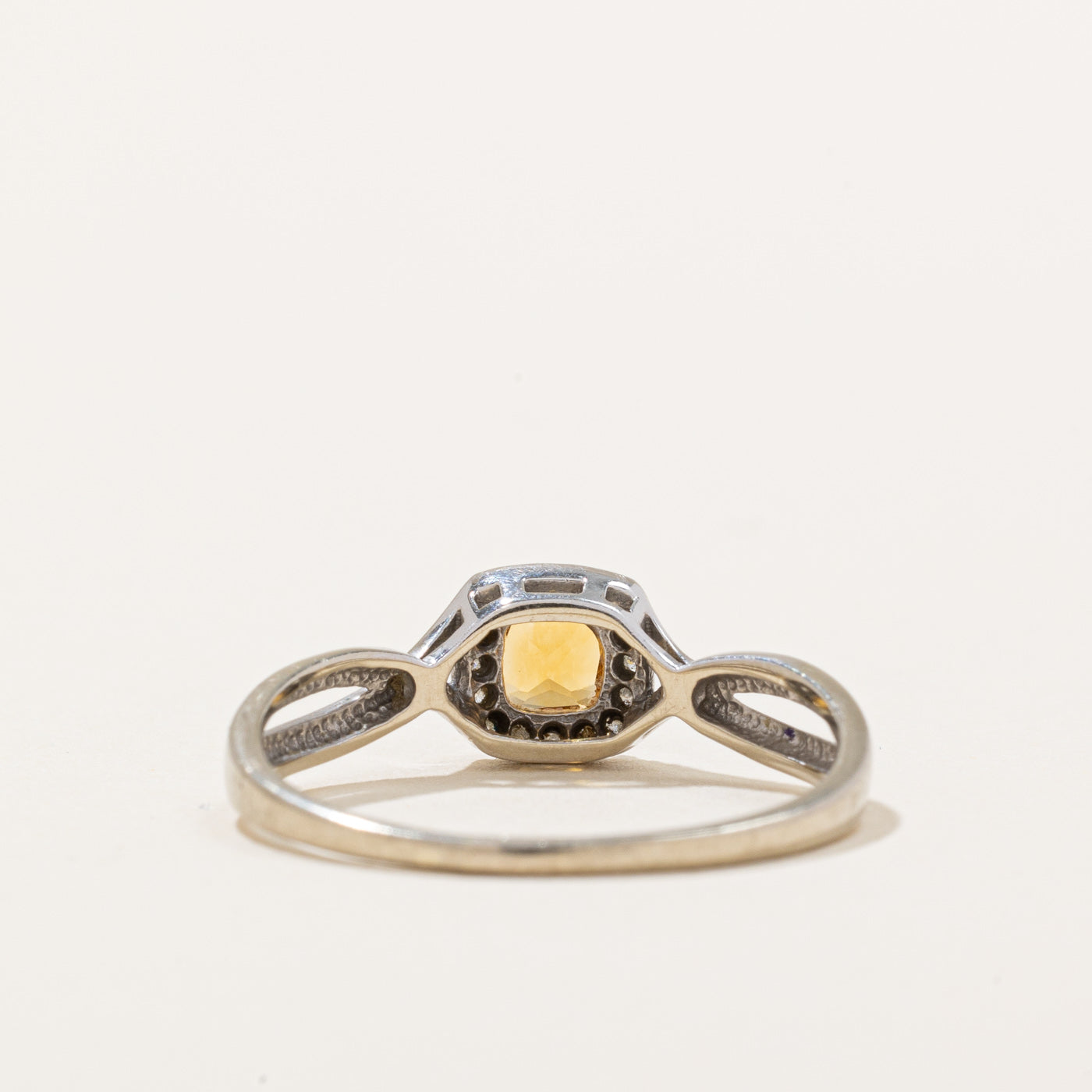 Citrine & Diamond Halo Ring | 0.30ct, 0.08ctw | SZ 7.5 |