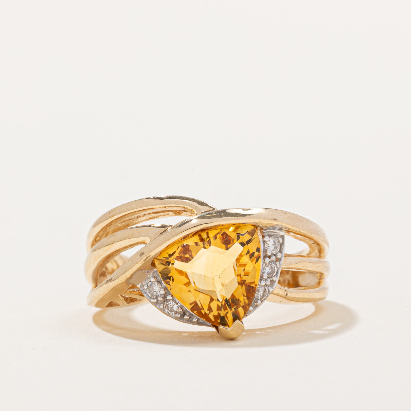 Citrine & Diamond Ring | 1.66ct, 0.07ctw | SZ 7.75 |