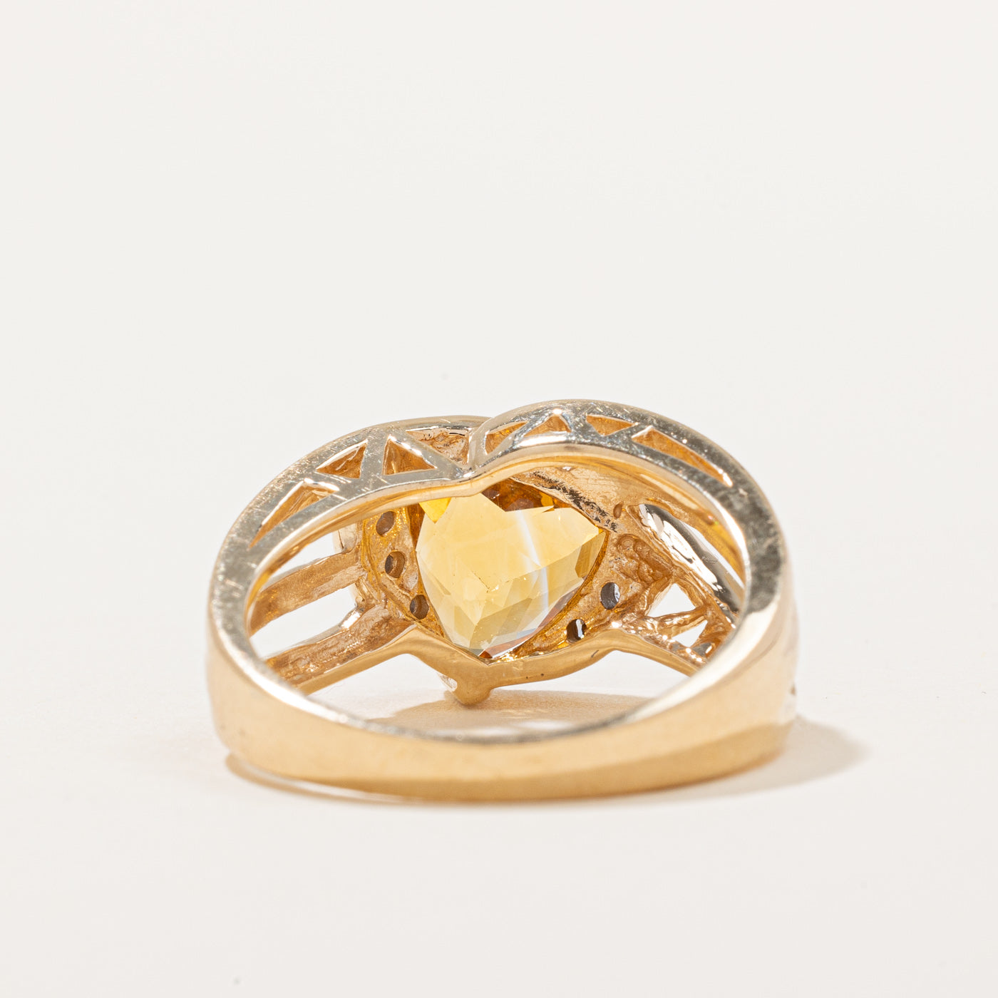 Citrine & Diamond Ring | 1.66ct, 0.07ctw | SZ 7.75 |