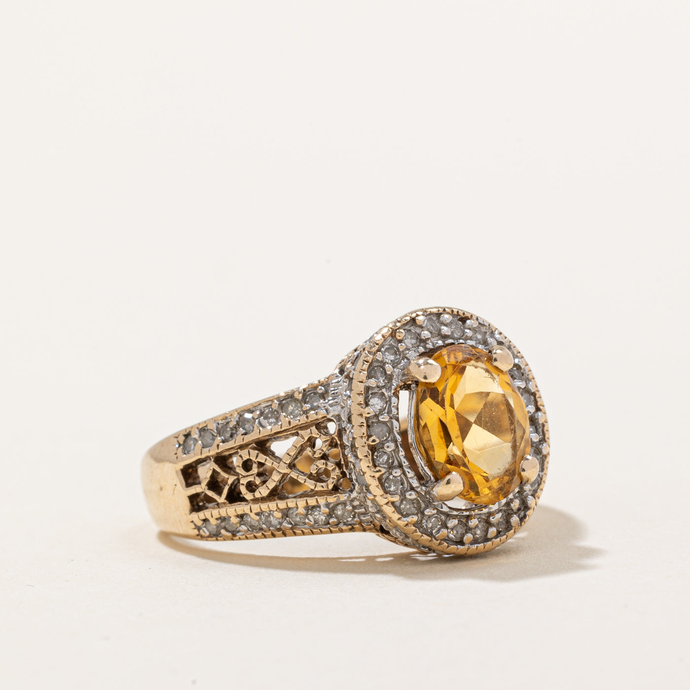 Citrine & Diamond Halo Ring | 0.80ct, 0.18ctw | SZ 6.25 |