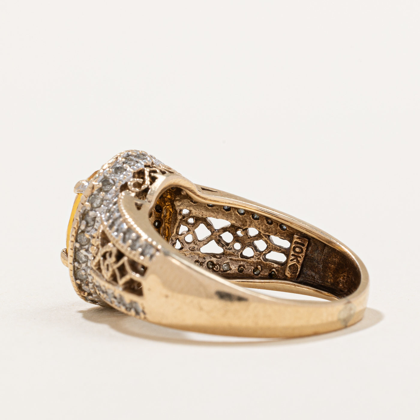Citrine & Diamond Halo Ring | 0.80ct, 0.18ctw | SZ 6.25 |