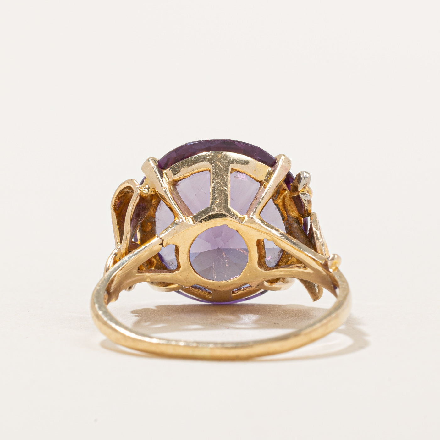 Synthetic Colour Change Sapphire Cocktail Ring | 8.86ct | SZ 6.5 |
