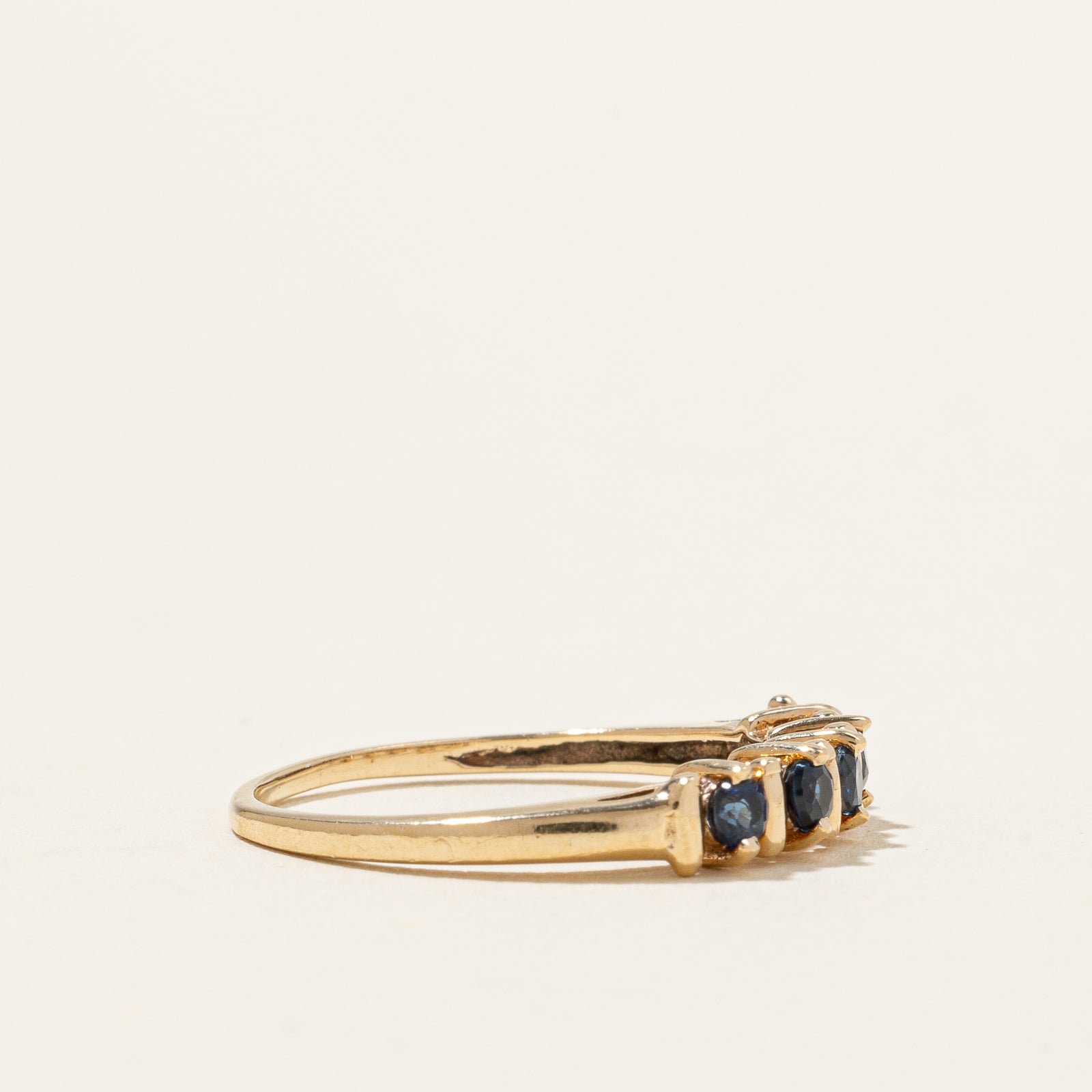 Bague cinq saphirs bleus | 0,25 ct | Taille 6 | 