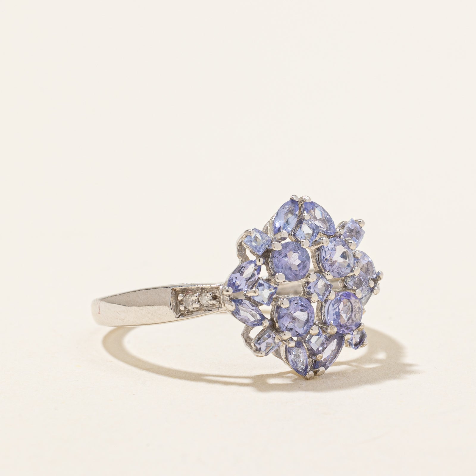 Tanzanite & Diamond Ring | 0.72ctw, 0.02ctw | SZ 6.5 |