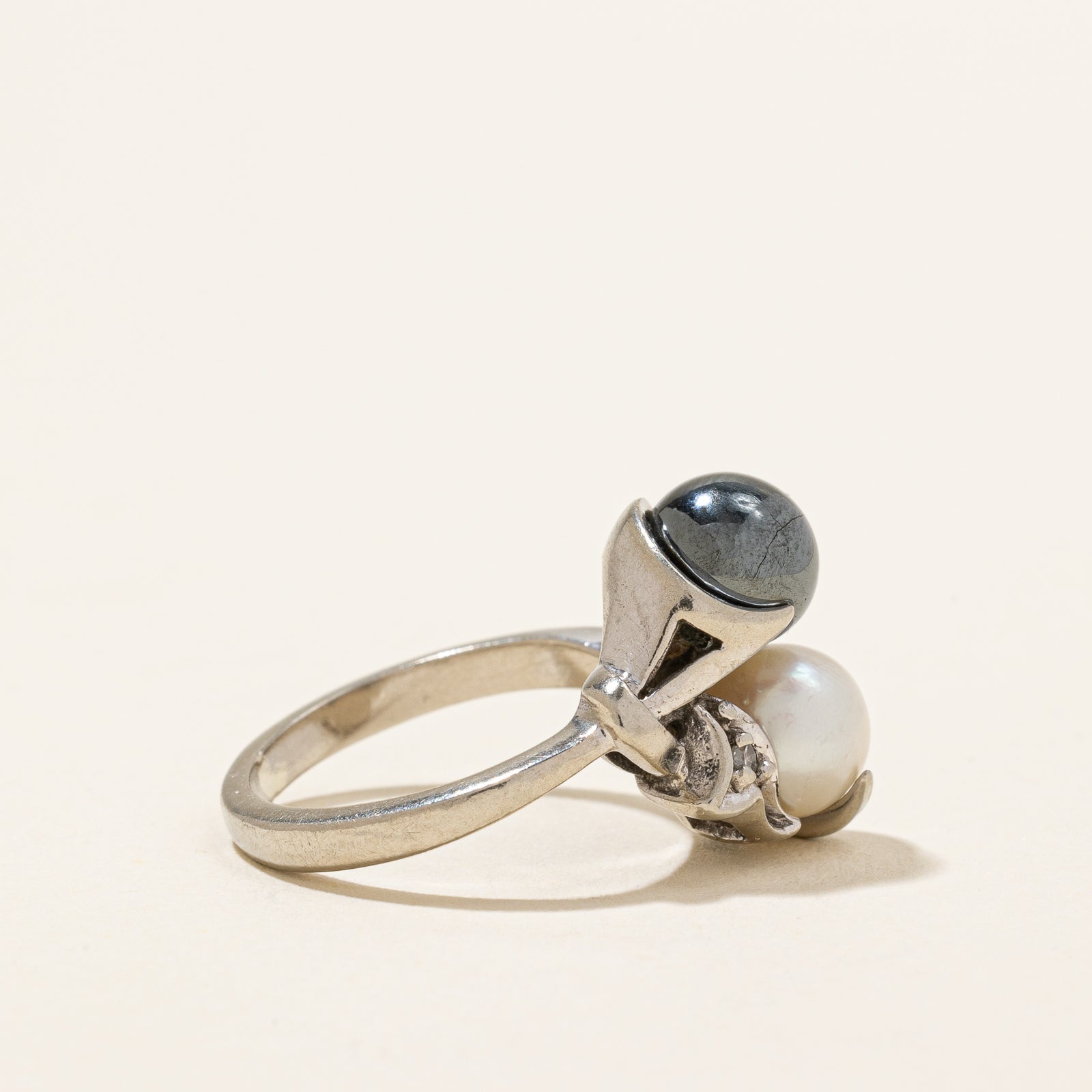 Hematite, Pearl & Diamond Ring | 3.00ct, 1.40ct, 0.02ctw | SZ 2.75 |
