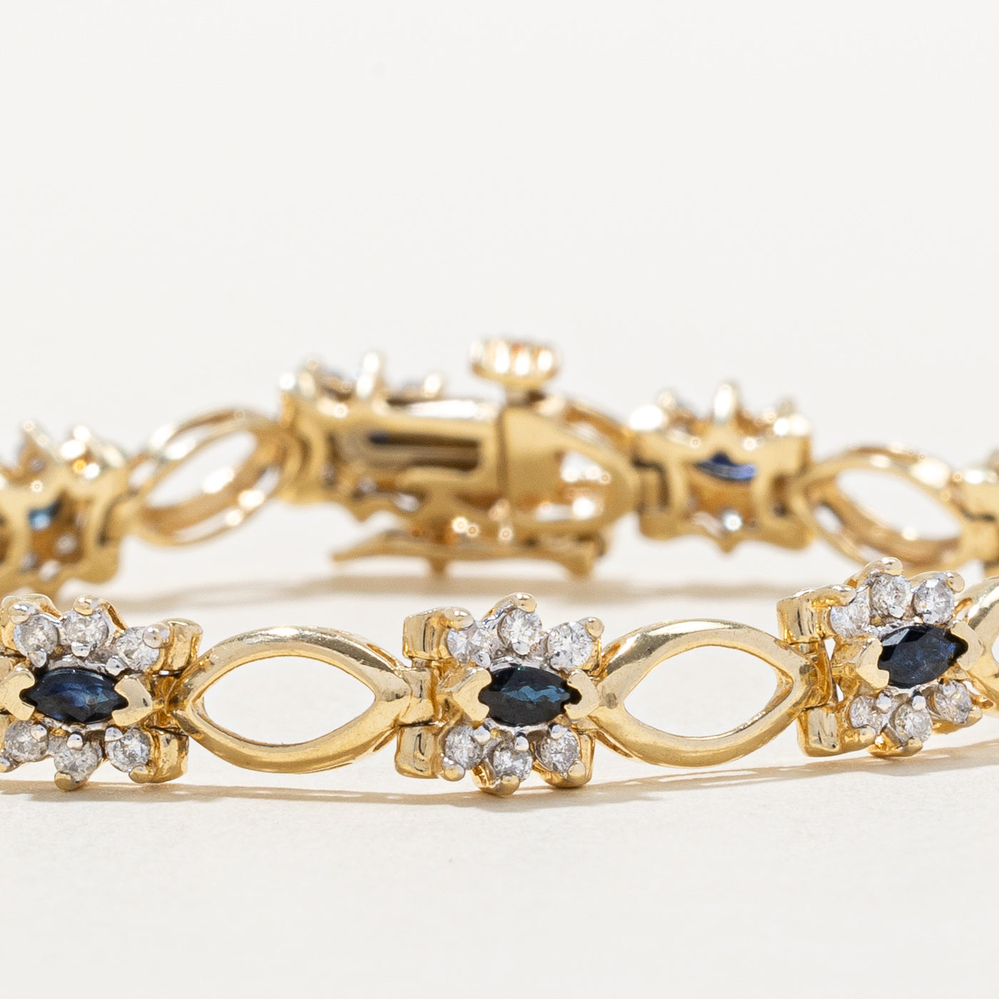 Diamond & Sapphire Bracelet | 0.80ctw, 0.75ctw | 7" |