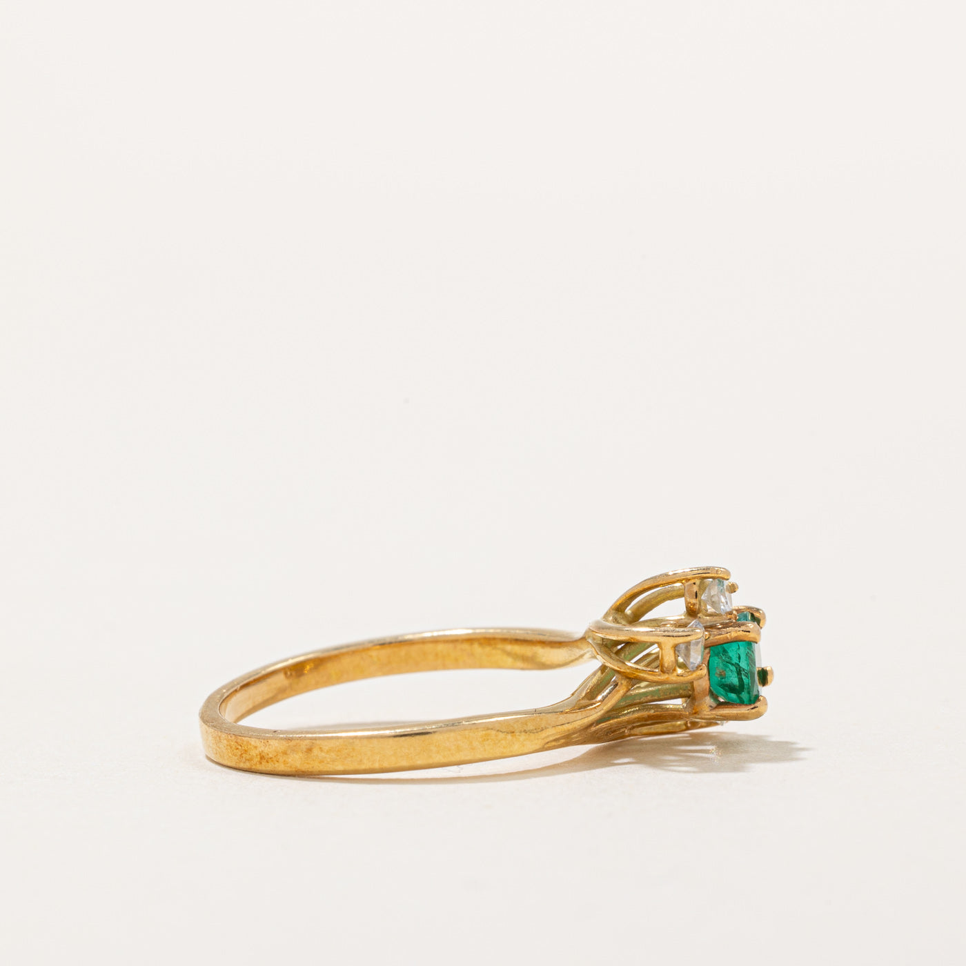 Emerald & Diamond Cocktail Ring | 0.22ct, 0.14ctw | SZ 5 |