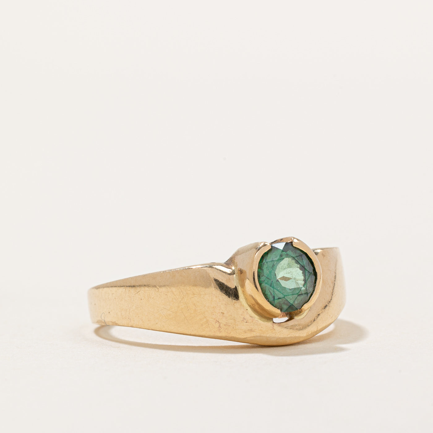 Semi Bezel Offset Green Tourmaline Ring | 0.80ct | SZ 10.25 |