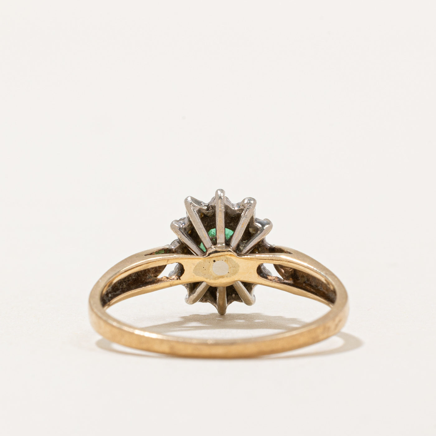 Emerald & Diamond Ring | 0.26ct, 0.12ctw | SZ 6 |