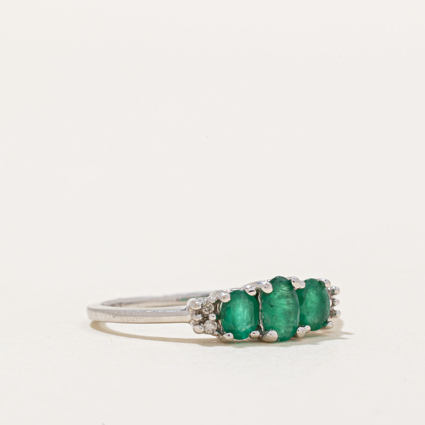 Emerald & Diamond Ring | 0.50ctw, 0.02ctw | SZ 7 |
