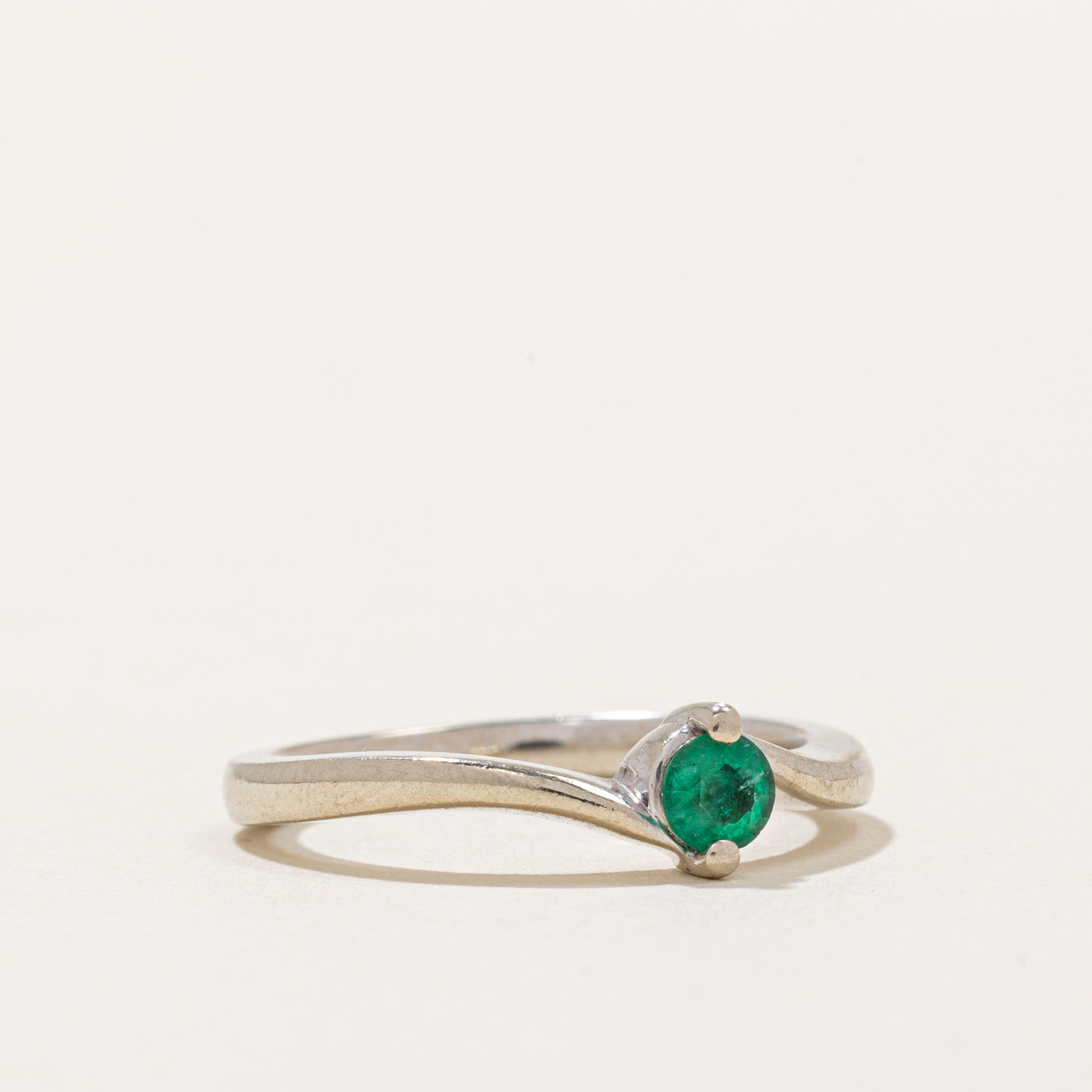 Bague émeraude | 0,12 ct | Taille 6 | 