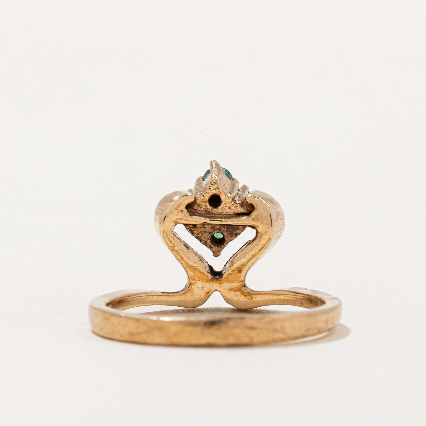 Ornate Emerald Ring | 0.08ctw | SZ 6.5 |