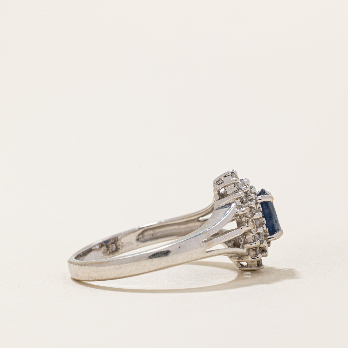 Bague halo saphir et diamants | 0,50 ct, 0,27 ct au total | Taille 6,5 | 