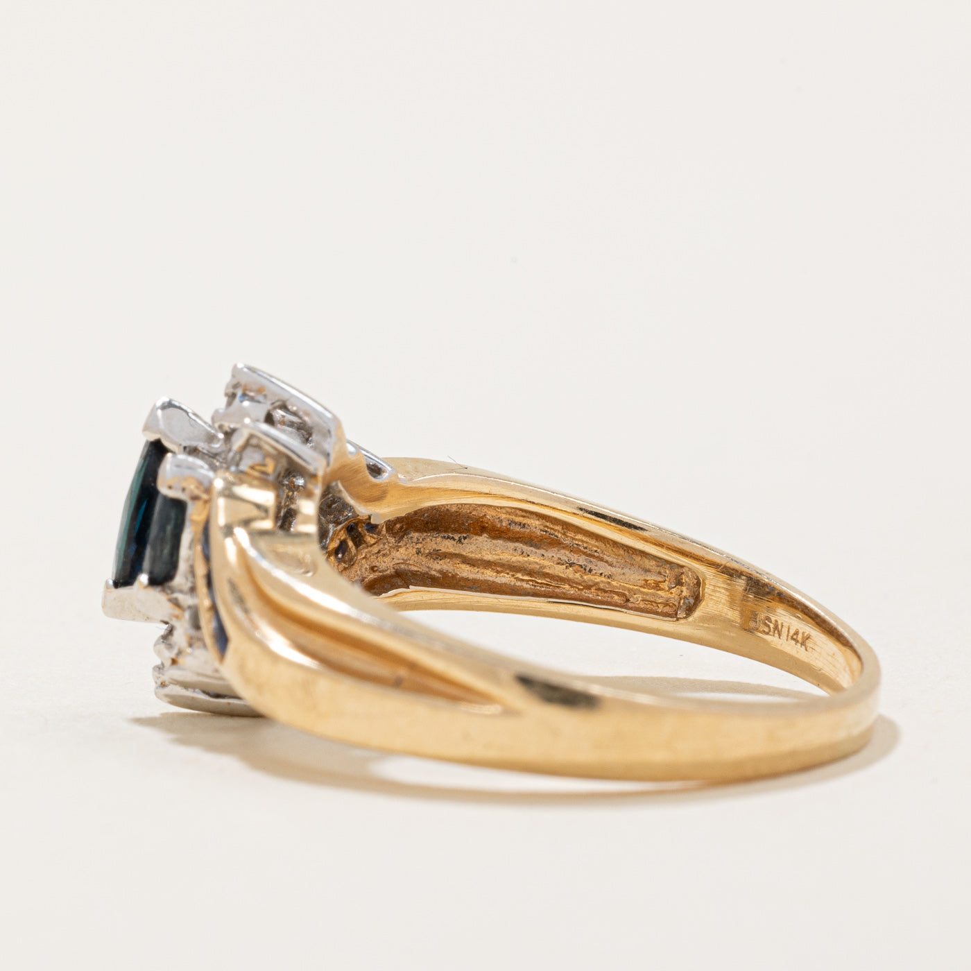 Sapphire & Diamond Ring | 0.25ctw, 0.04ctw | SZ 7.75 |