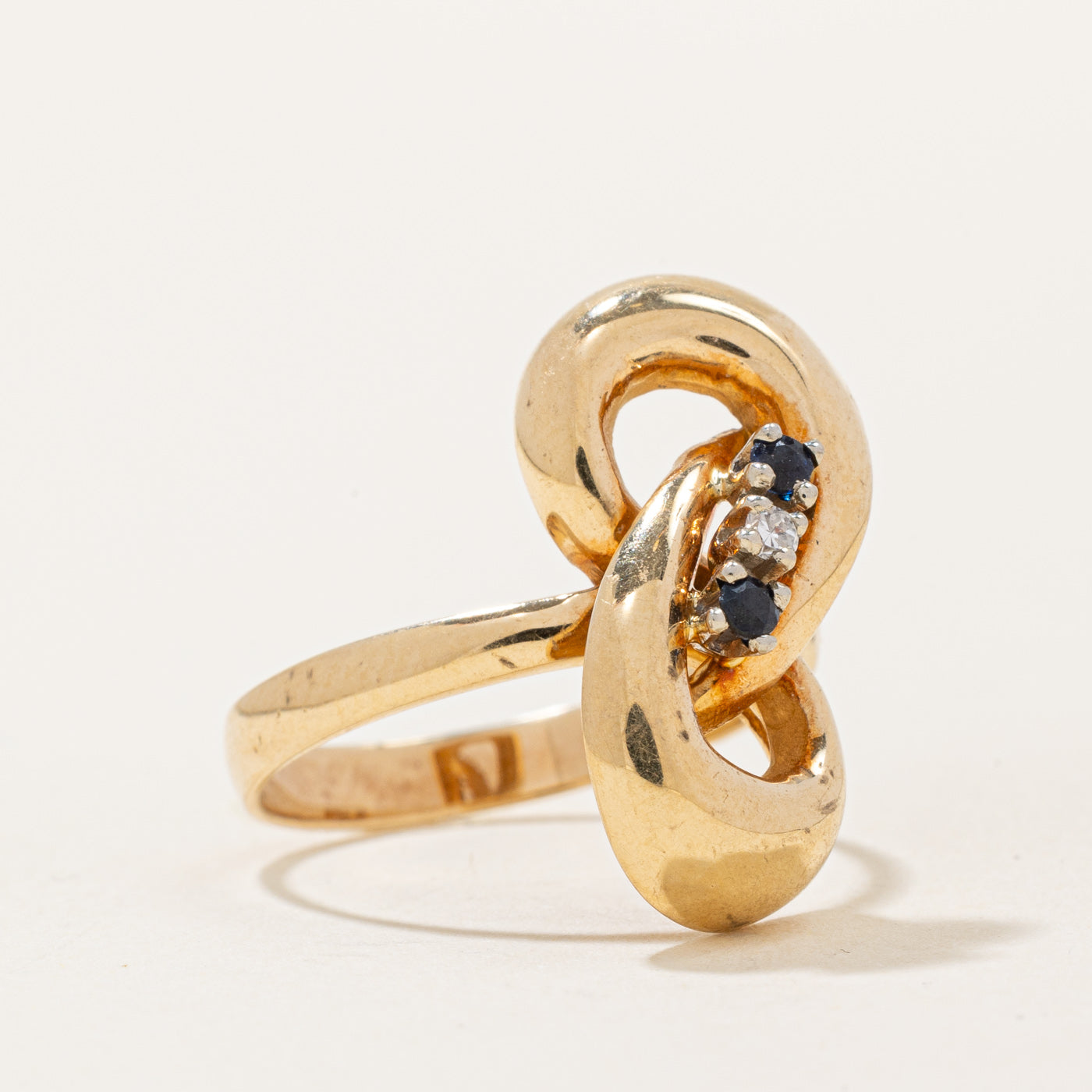 Sapphire & Diamond Knot Ring | 0.044ctw, 0.015ct | SZ 6.25 |