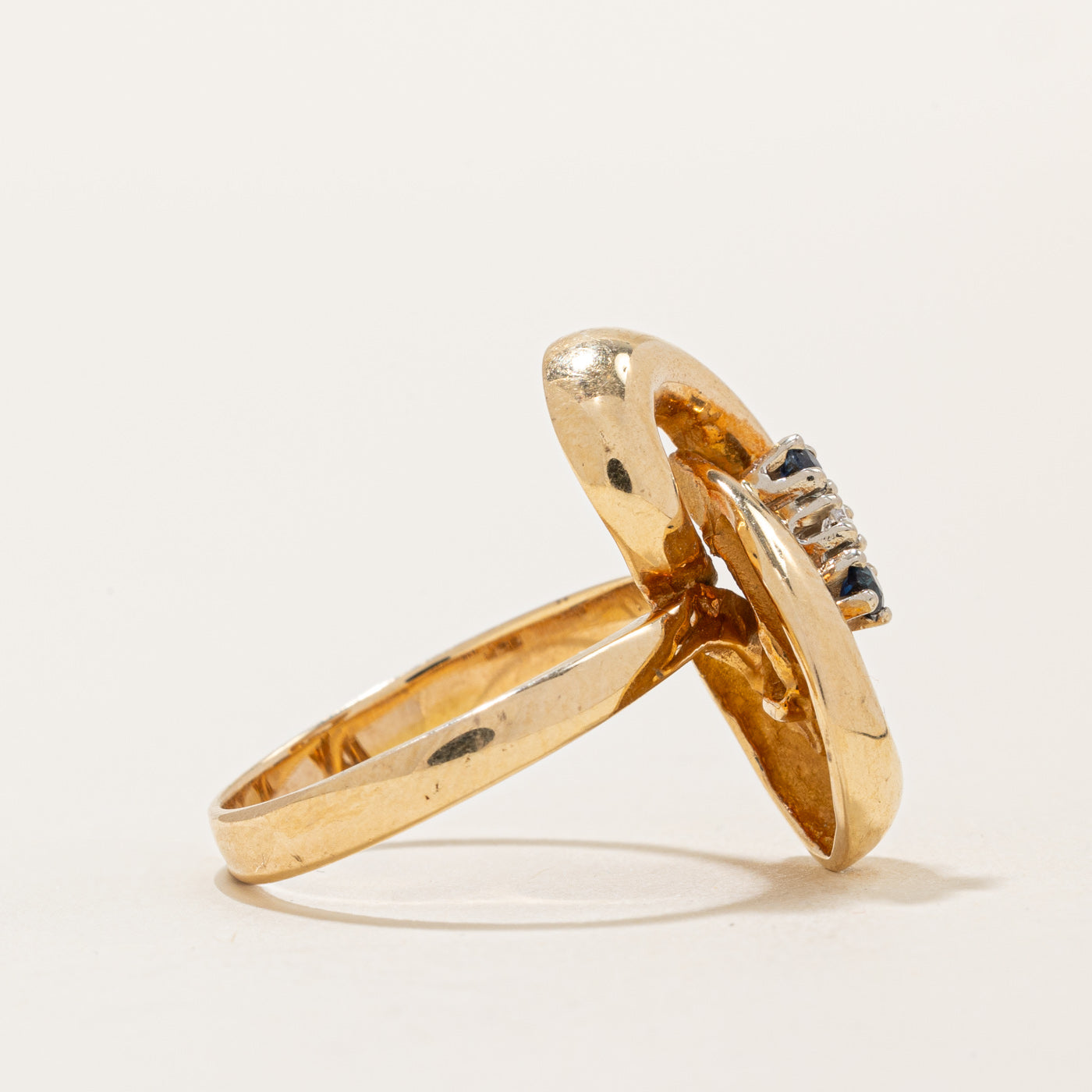 Sapphire & Diamond Knot Ring | 0.044ctw, 0.015ct | SZ 6.25 |
