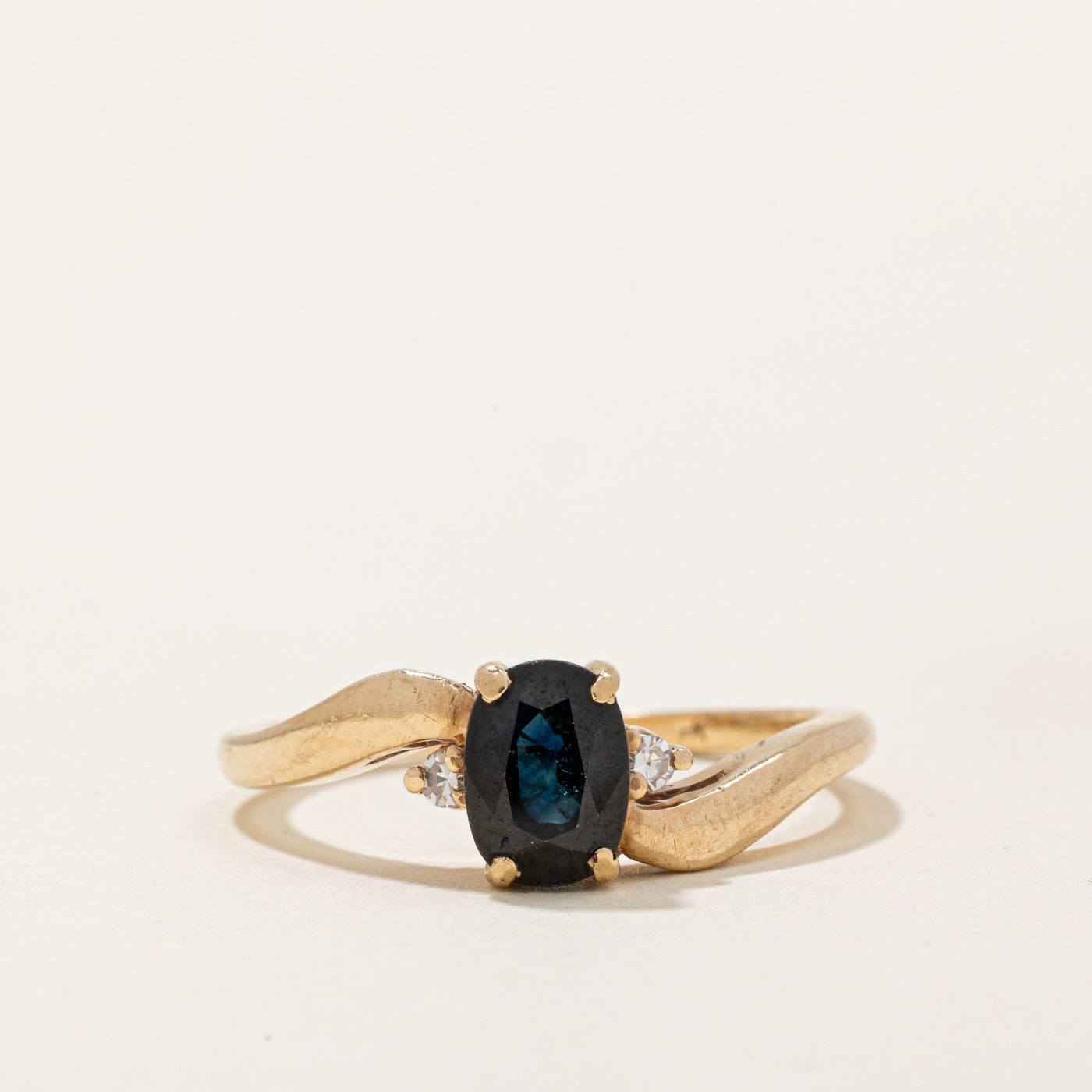 Sapphire & Diamond Ring | 1.00ct, 0.04ctw | SZ 8 |