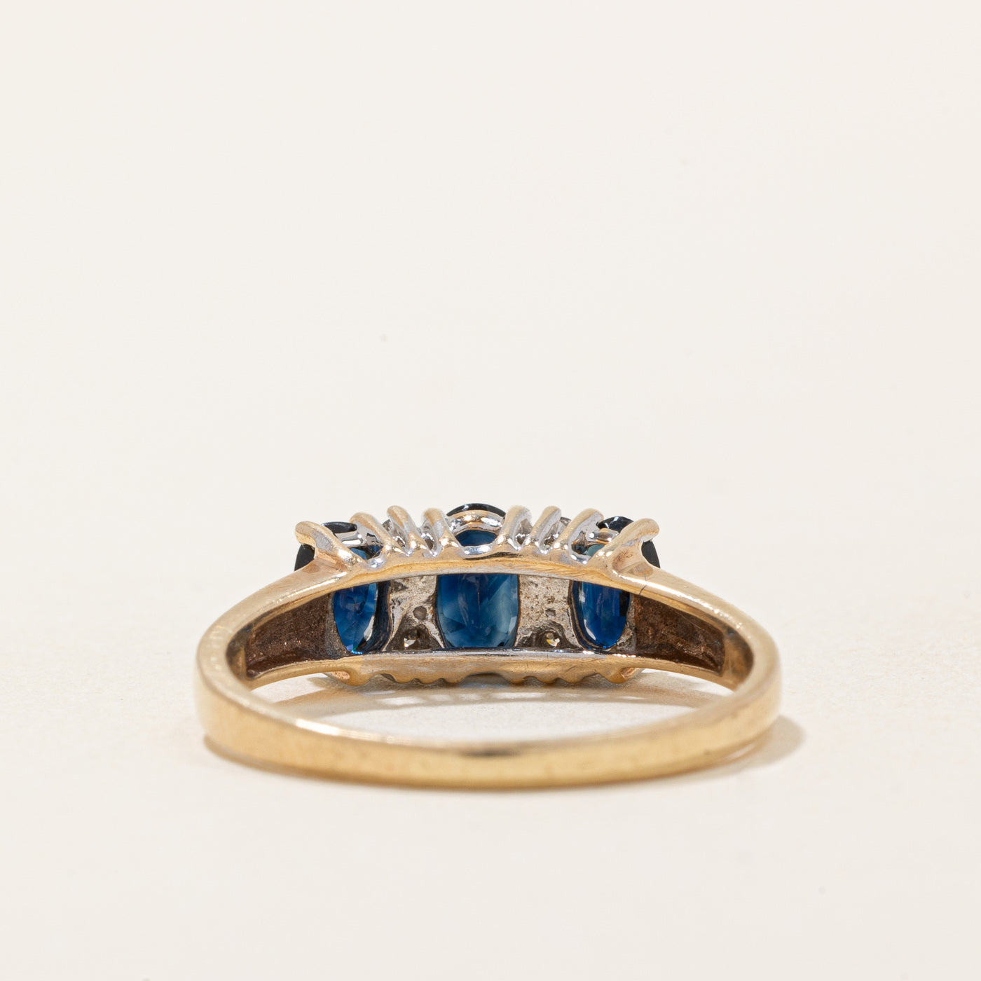 Sapphire & Diamond Ring | 1.00ctw, 0.06ctw | SZ 6.75 |