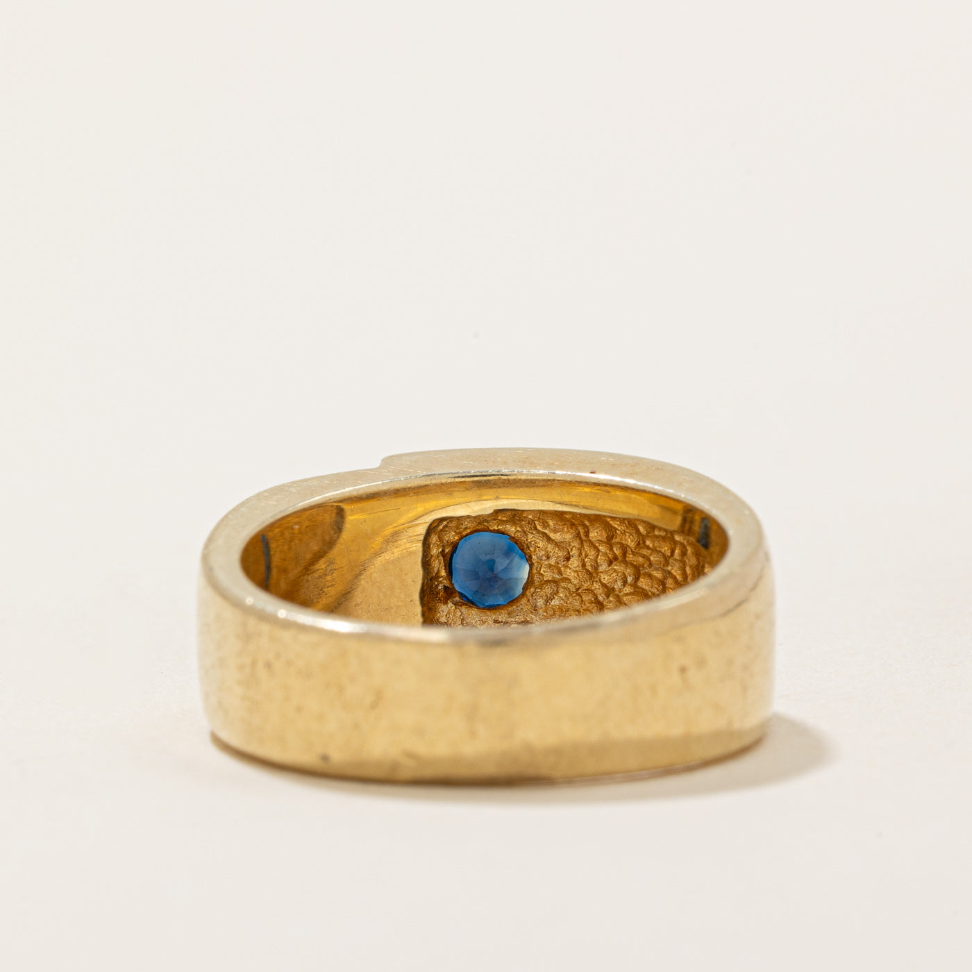 Flush Set Sapphire Ring | 0.20ct | SZ 6.25 |