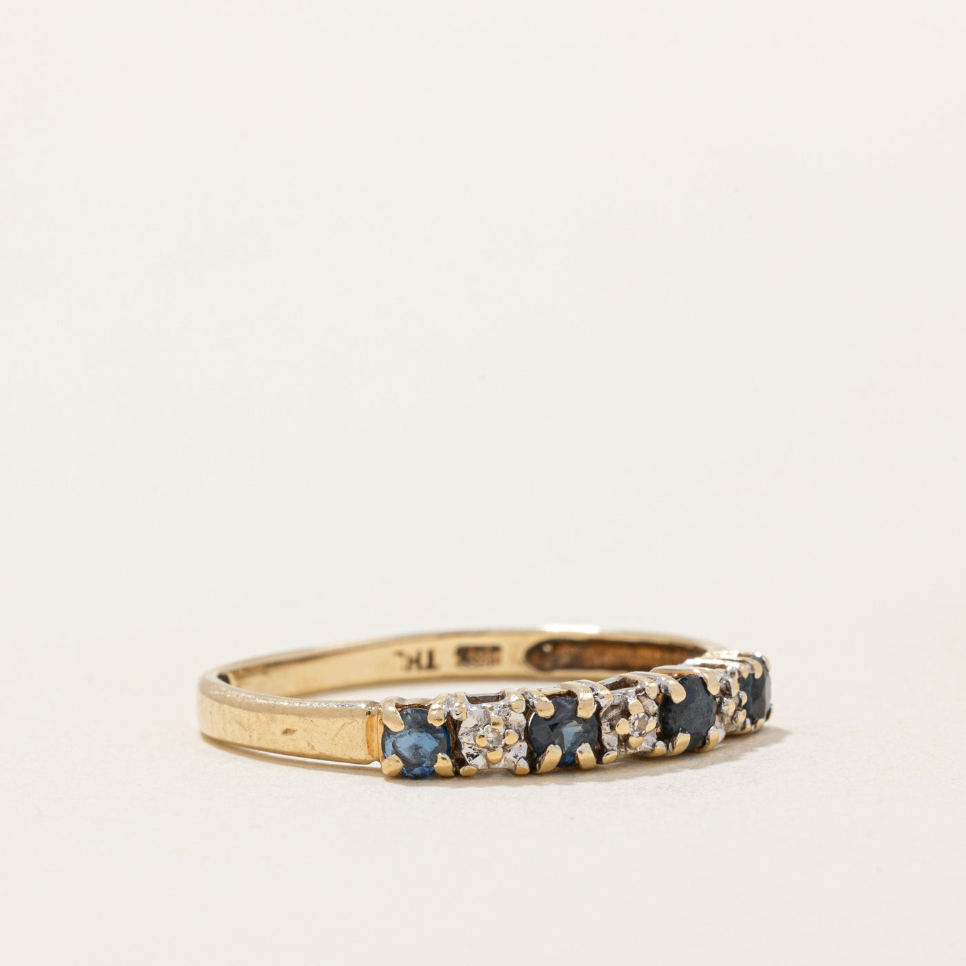 Sapphire & Diamond Ring | 0.20ctw, 0.01ctw | SZ 6.75 |