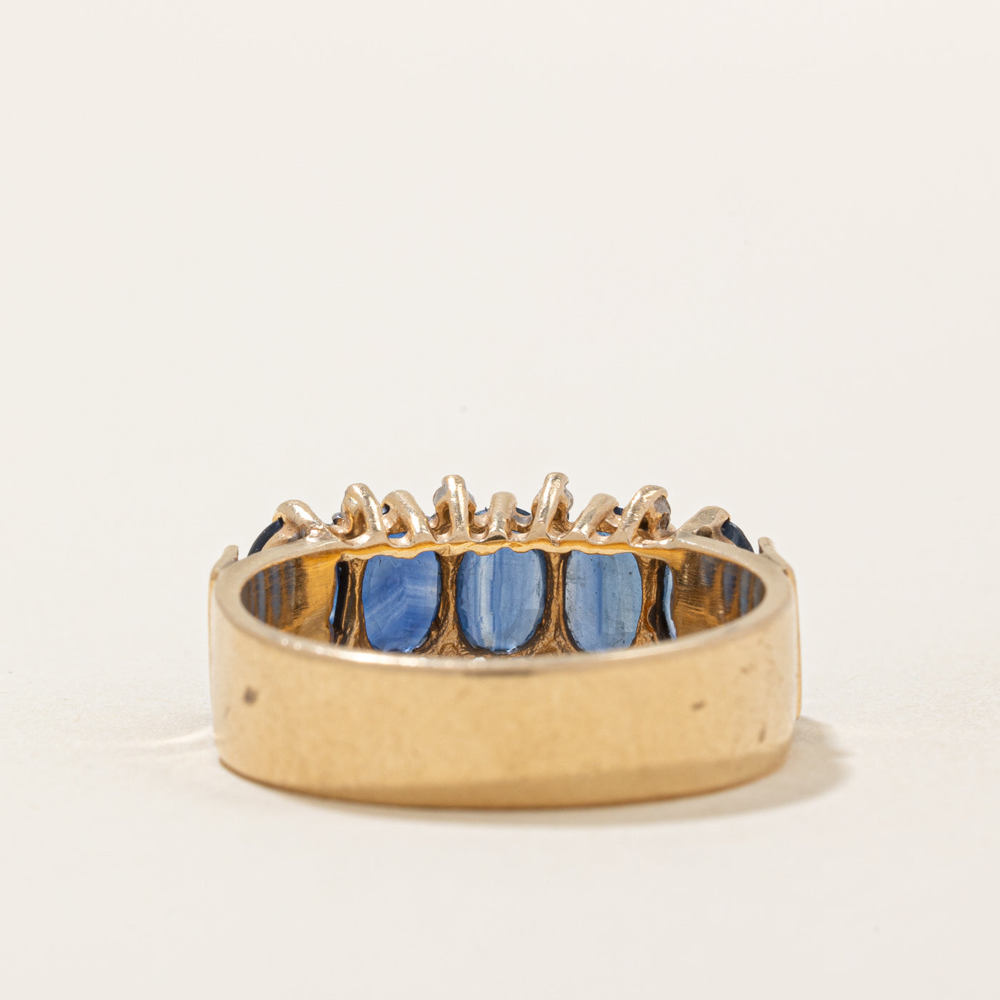 Bague cocktail saphir et diamants | 1,50 ct, 0,04 ct | Taille 8,5 | 