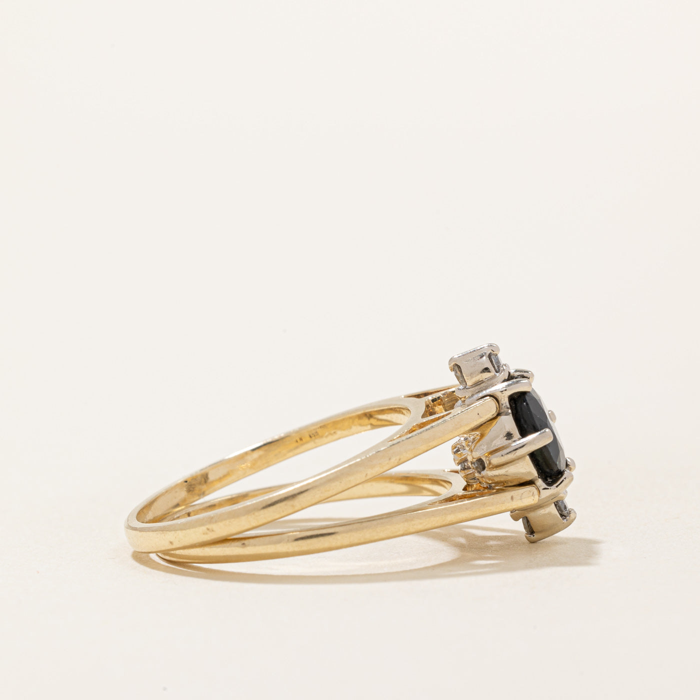 Sapphire & Diamond Flippable Ring | 0.75ct, 0.16ctw | SZ 6 |