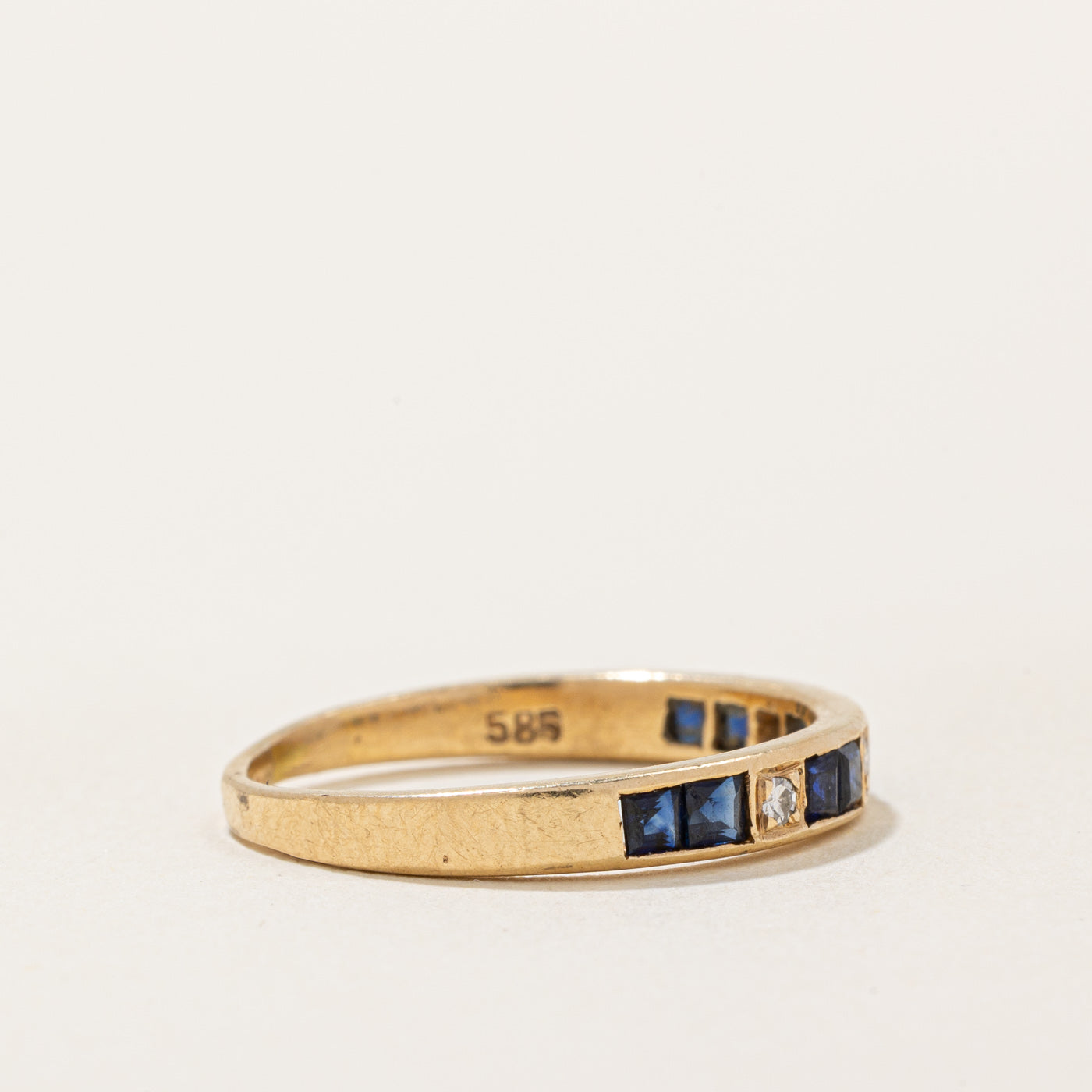 Sapphire & Diamond Ring | 0.04ctw, 0.03ctw | SZ 7 |