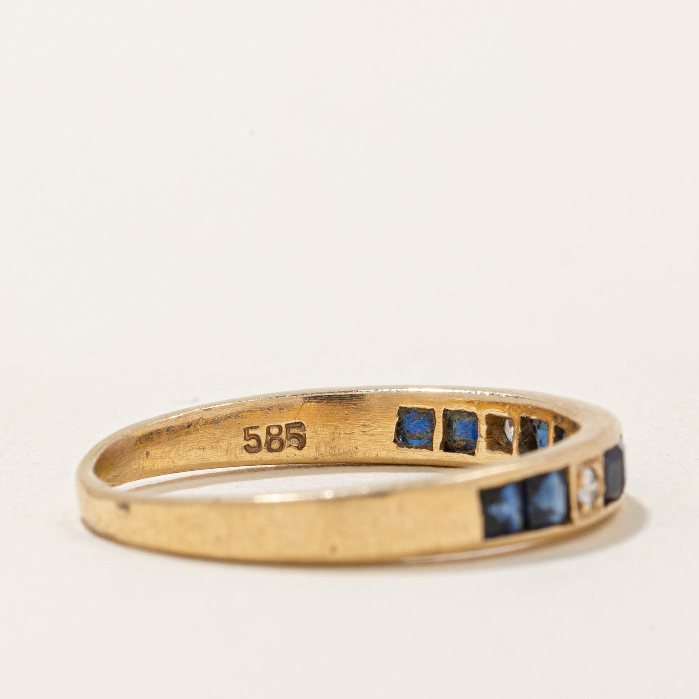 Sapphire & Diamond Ring | 0.04ctw, 0.03ctw | SZ 7 |