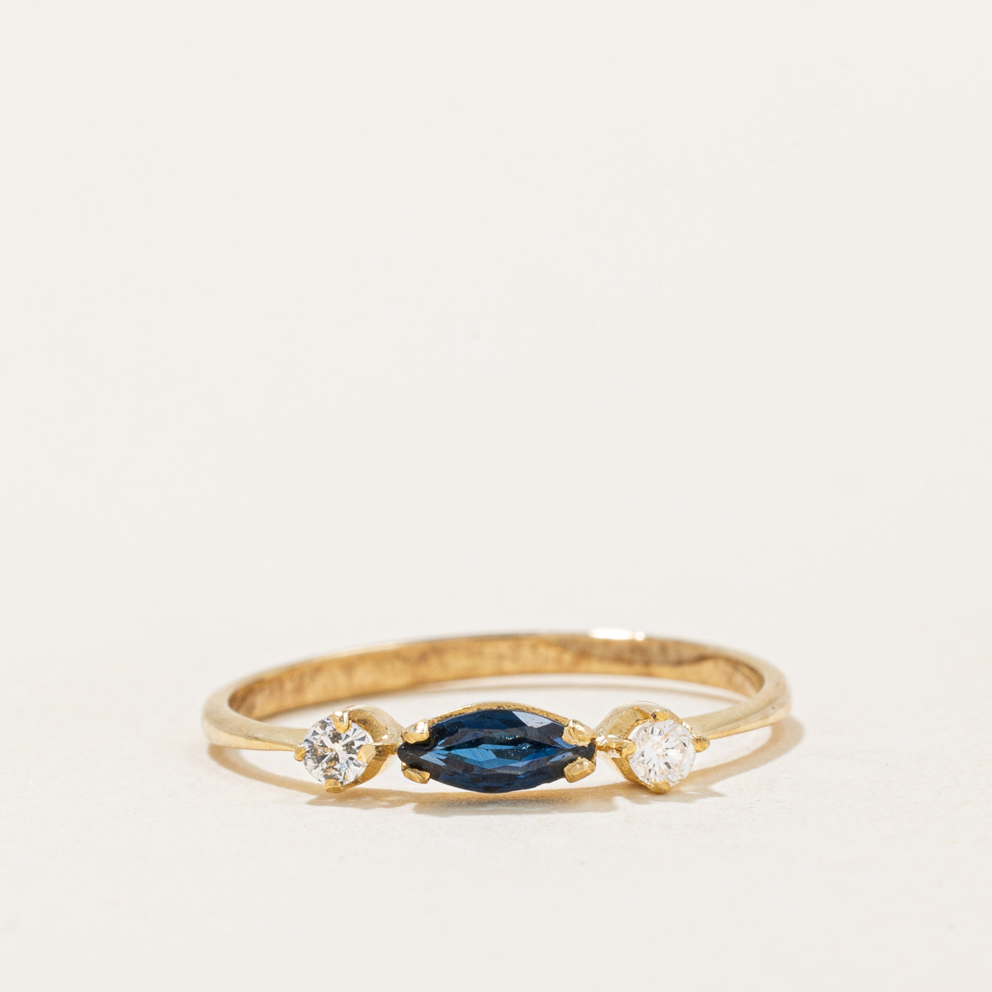 Sapphire & Diamond Ring | 0.15ct, 0.06ctw | SZ 6 |