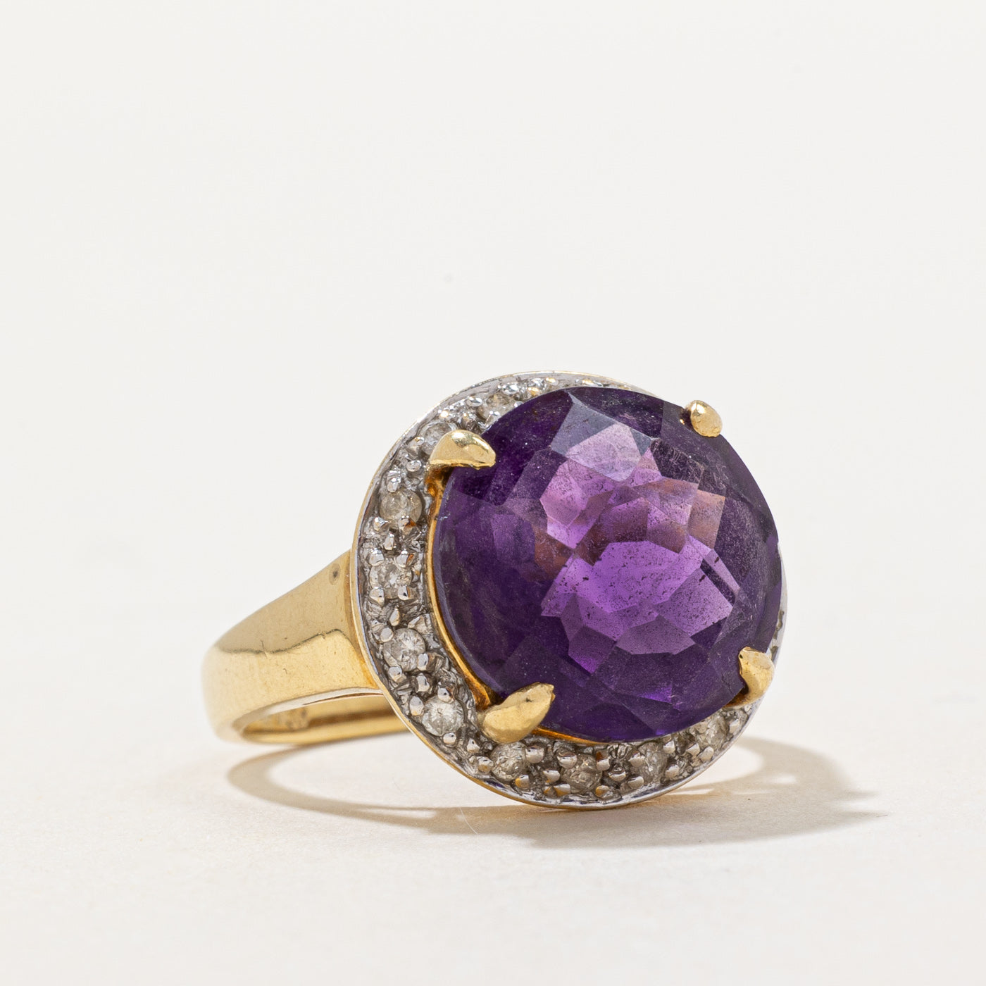 Bague halo améthyste et diamants | 5,00 ct, 0,16 ct au total | Taille 5,5 | 