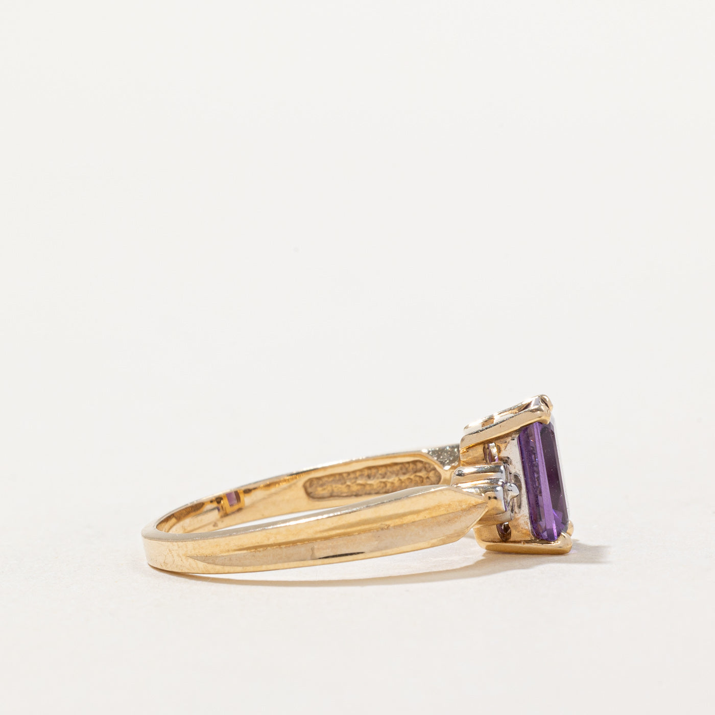 Amethyst & Diamond Ring | 1.35ct, 0.04ctw | SZ 7.5 |