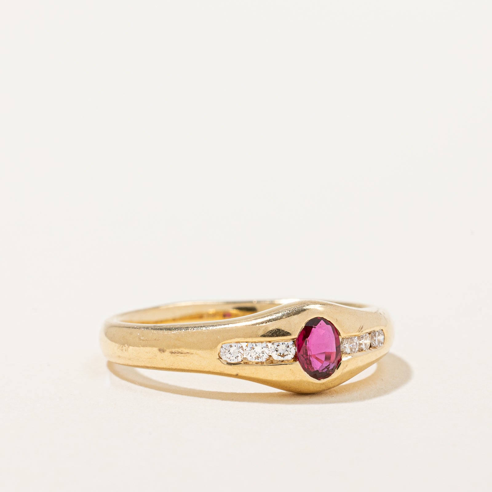 Ruby & Diamond Tapered Ring | 0.19ct, 0.10ctw | SZ 6.75 |