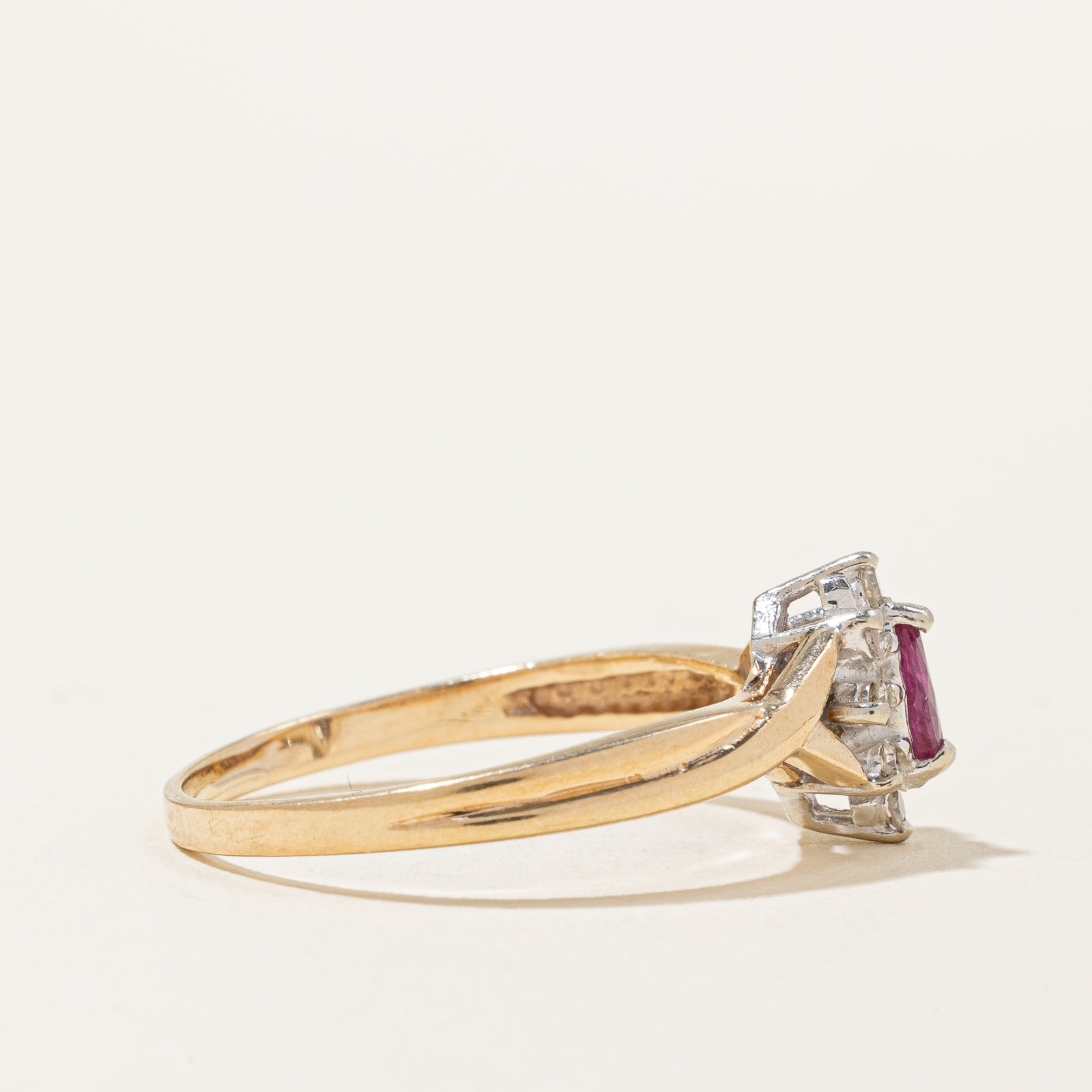 Ruby & Diamond Halo Ring | 0.13ct, 0.12ctw | SZ 9.5 |